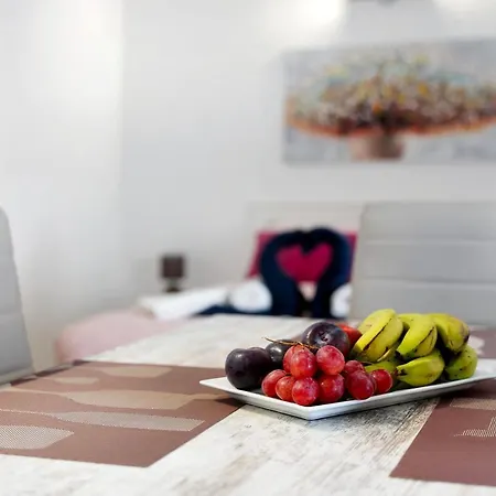 Mary Apartment